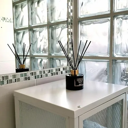 Freminore Eden 아이아 나파