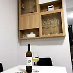 Freminore Eden Ajía Nápa
