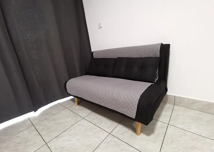 Freminore Eden Aya Napa